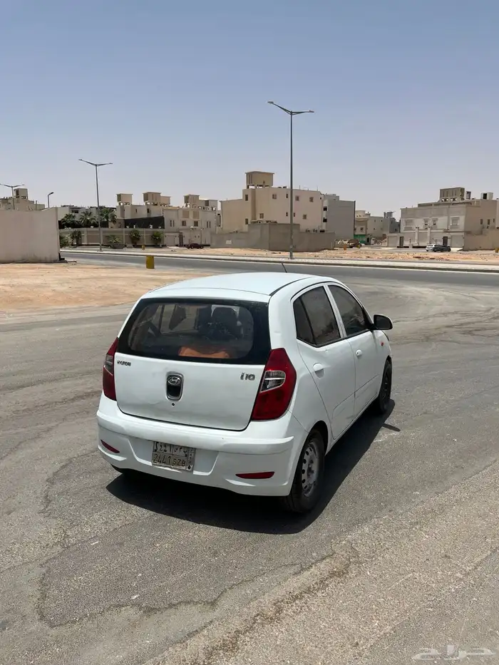 اي تن للبيع موديل 2012 و البدل مو مشكله أزودك 2