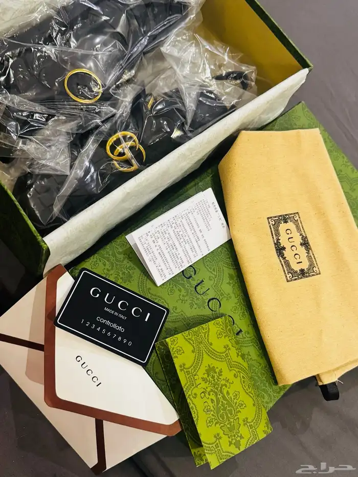 حذاء للبيع جديد مقاس 38 1