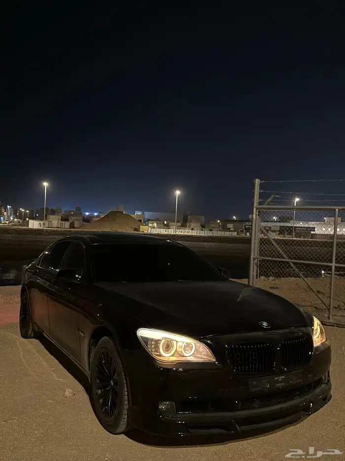 بي ام دبليو الفئه السابعة 750li 8 سلندر 3