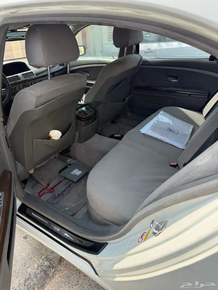 BMW - 730 ممشى قليل شبه مخزن 3