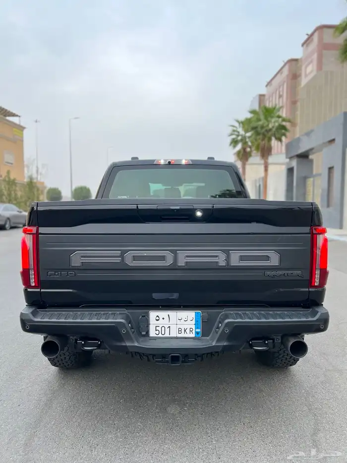 للبيع فورد f150 رابتر 2024 شبه الجديد 6