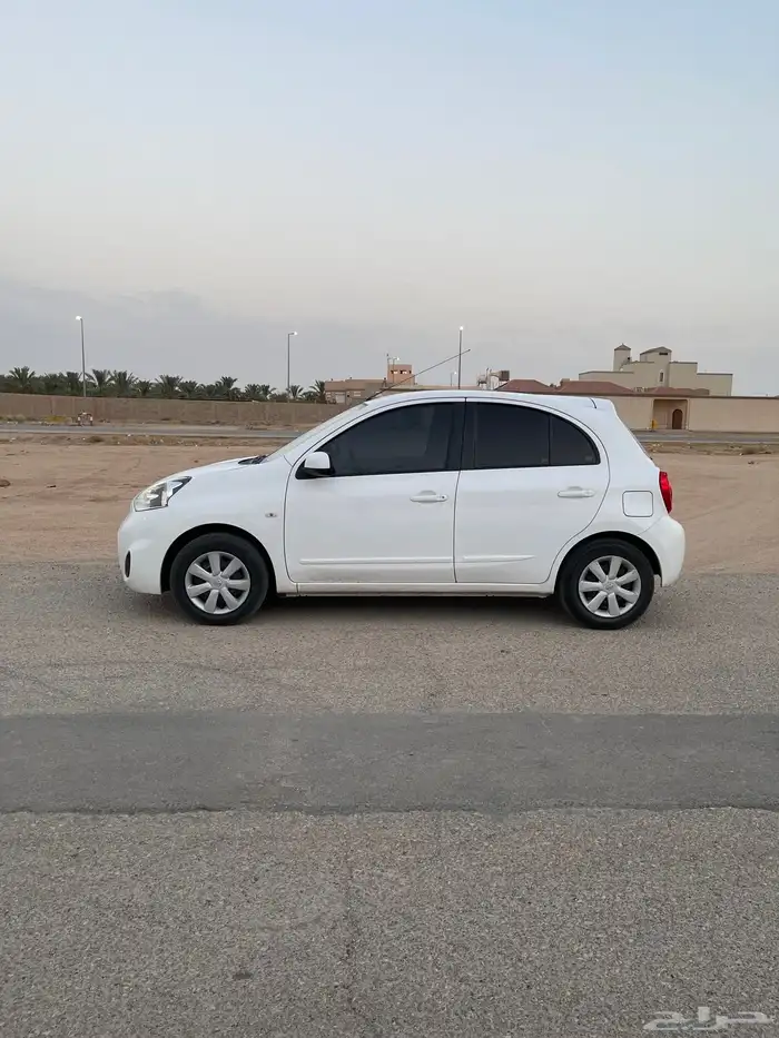 ميكرا نيسان 1