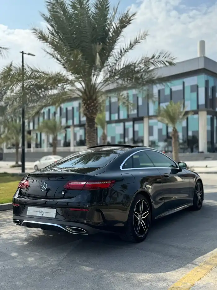 Mercedes-Benz 2019 E200 Coupe 4