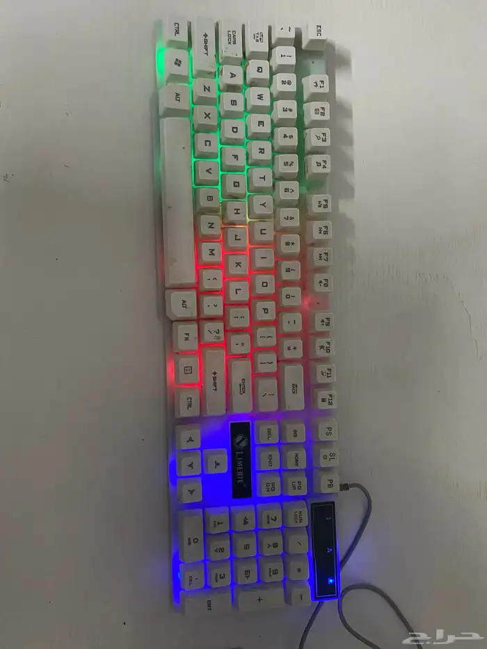 كمبيوتر pc بيسي مع شاشة للبيع مستعجل وسمح 21