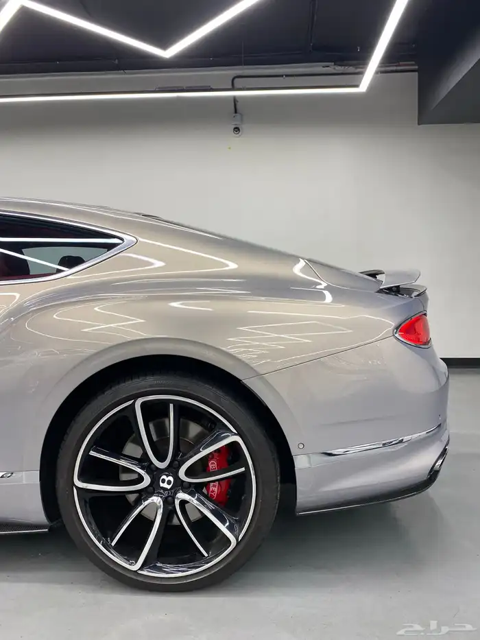 بنتلي كونتننتال GT 4