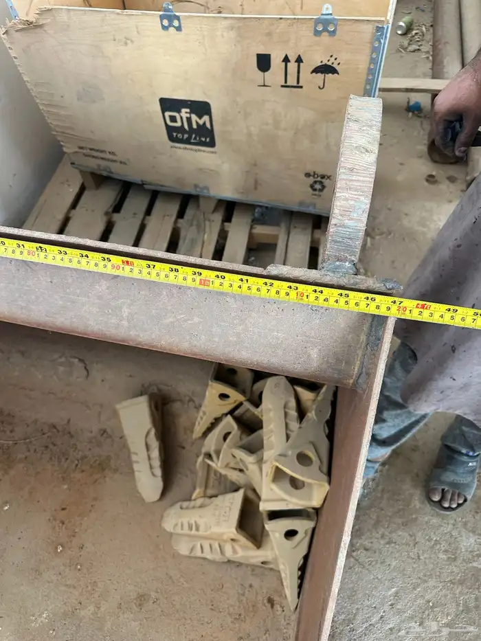 عدد 2 بكت رافعة تلسكوبية جي سي بي جديد لم يستعمل ولم يدهن 6