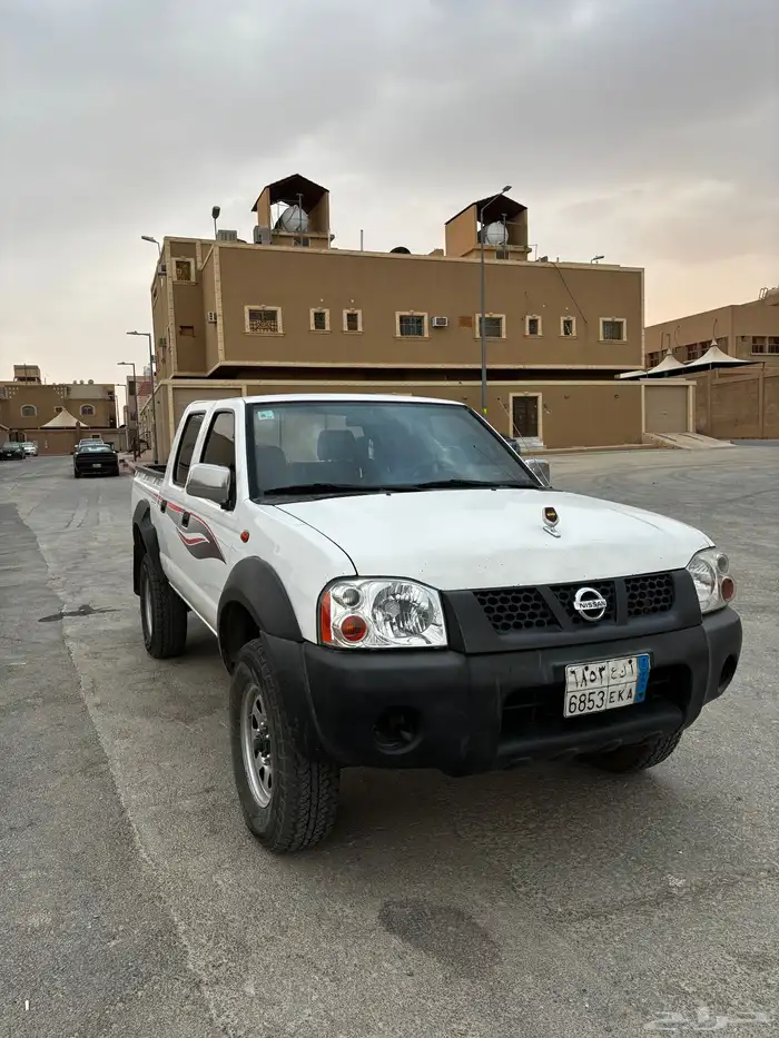 نيسان ددسن 2011 دبل 2