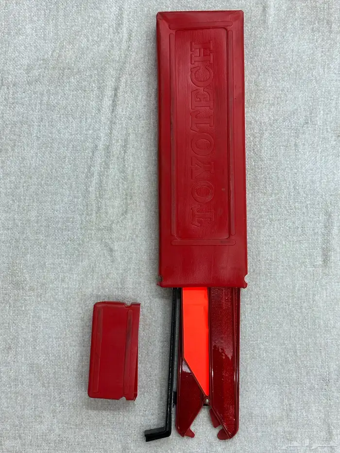 ملحقات السلامه هايلوكس يابانيه 3