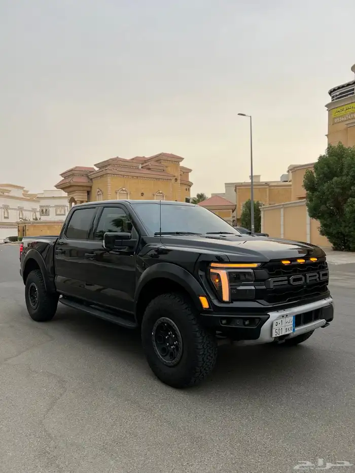 للبيع فورد f150 رابتر 2024 شبه الجديد 12