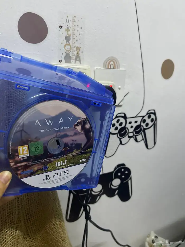 Away  The Survival Series - PlayStation 5 0