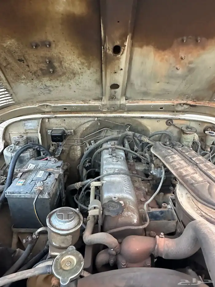 جيب ربع مصندق FJ40 موديل 1983 16