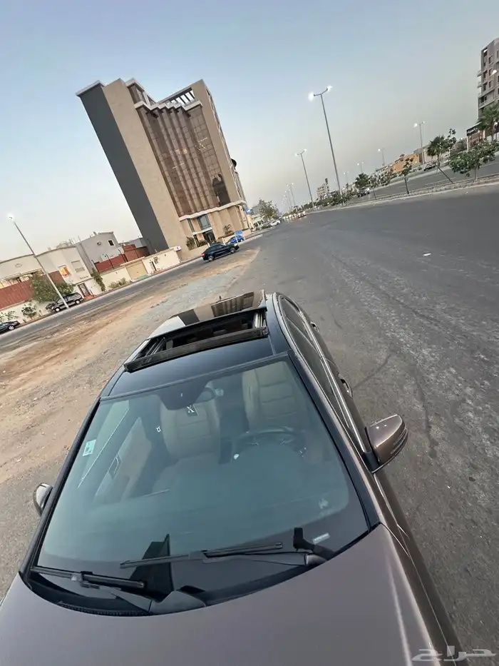 مرسيدس c200 موديل 2014 0