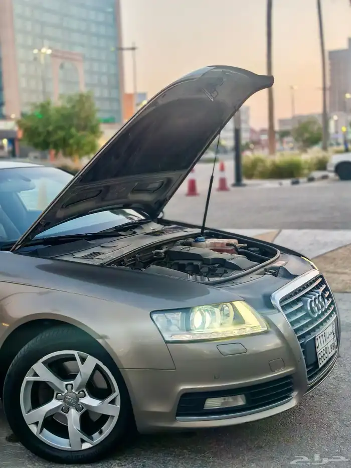 اودي A6 فل كامل مخزنه ممشى 70 الف فقط كاش او اقساط 25