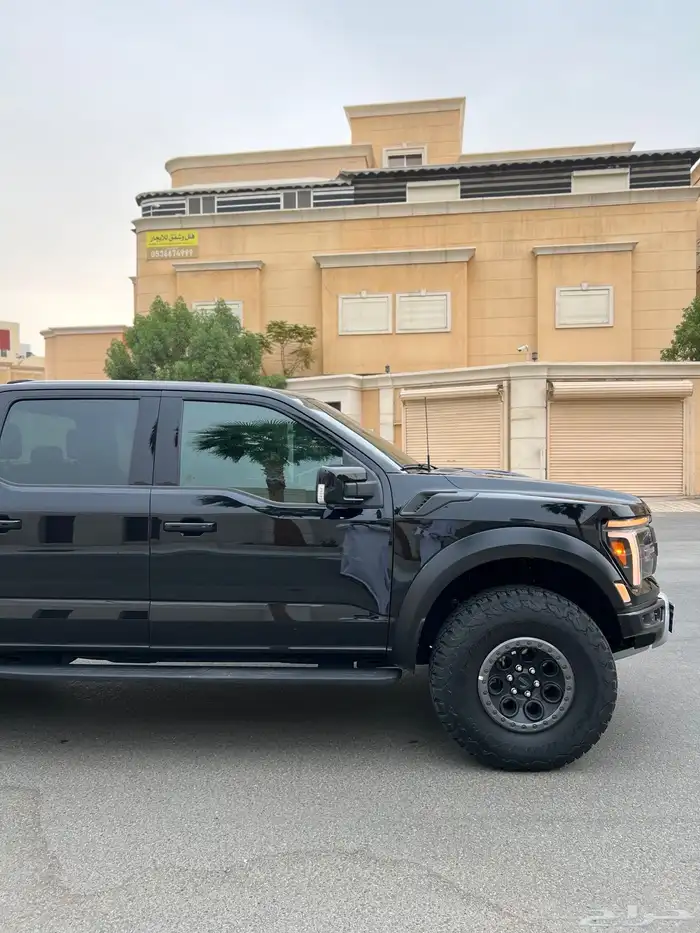 للبيع فورد f150 رابتر 2024 شبه الجديد 10