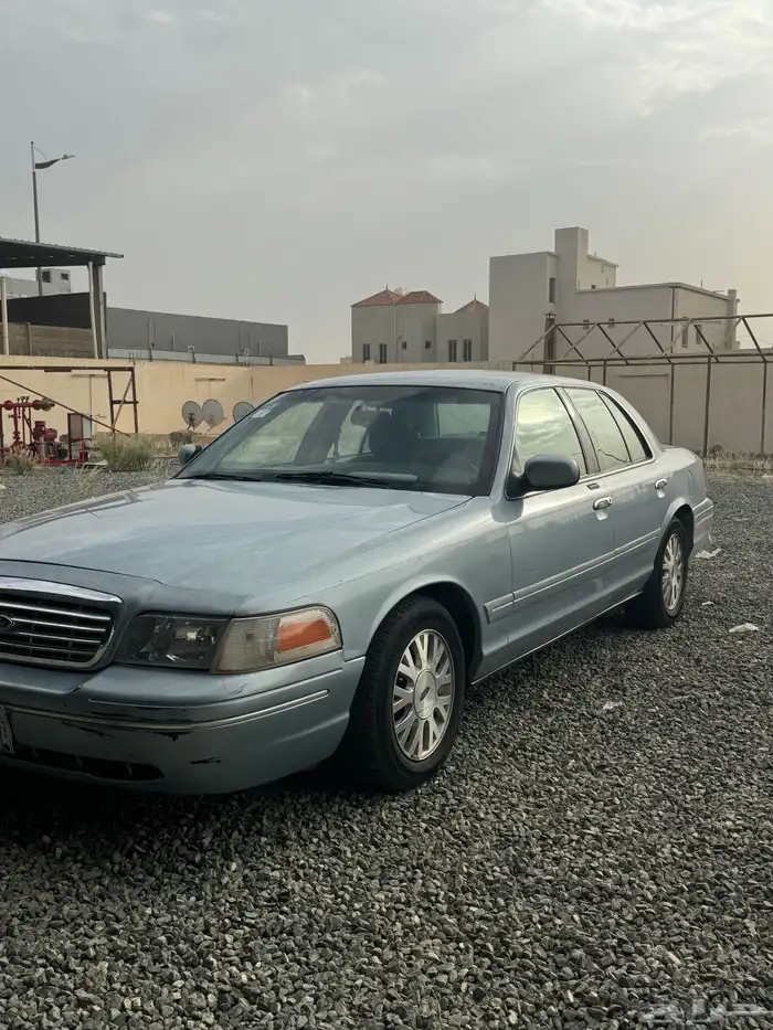 فورد فكتوريا 2003 3