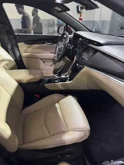 كاديلاك XT5 موديل 2018 نص فل مالك اول للبيع لأعلى سومه index