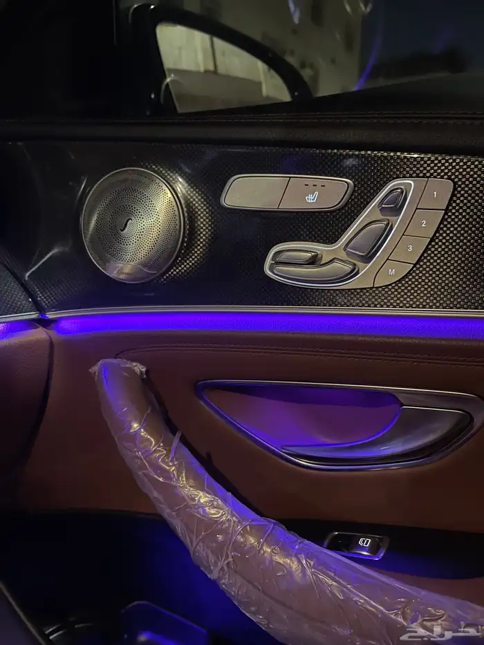 مرسيدس E300 2018 ممشى 99km 33