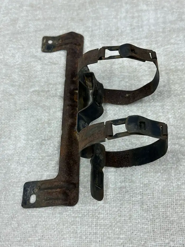 ملحقات السلامه هايلوكس يابانيه 6