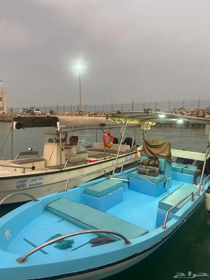 قارب للبيع 6