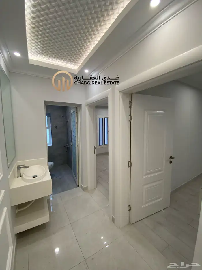 شقة جديدة للإيجار حي الحمراء الخبر 8