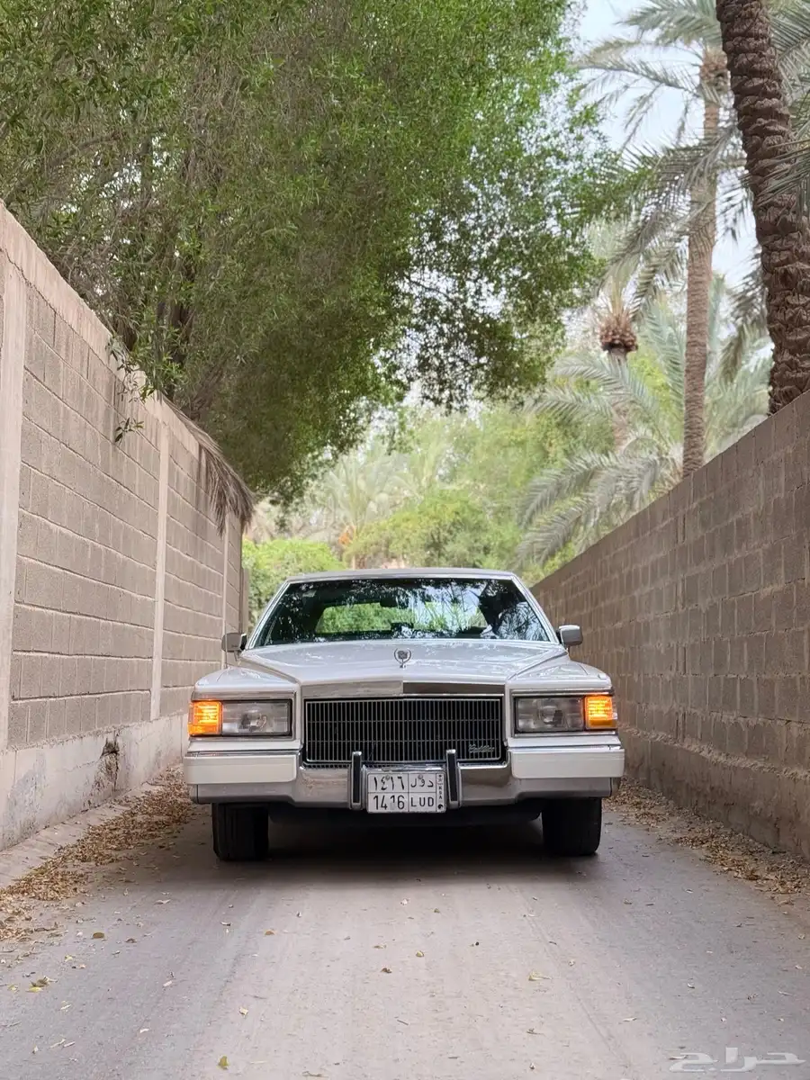كاديلاك بروقهام فليتوود1991   تحفة أمريكية كلاسيكية 3