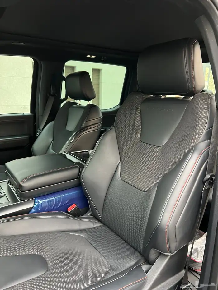 للبيع فورد f150 رابتر 2024 شبه الجديد 38