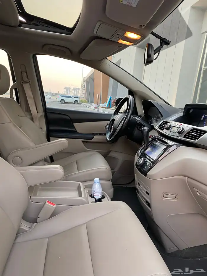 هوندا اوديسي 2016 TOURING ممشى قليل 12