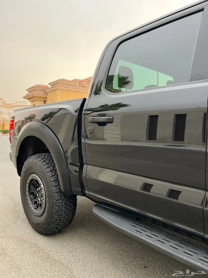 للبيع فورد f150 رابتر 2024 شبه الجديد 16