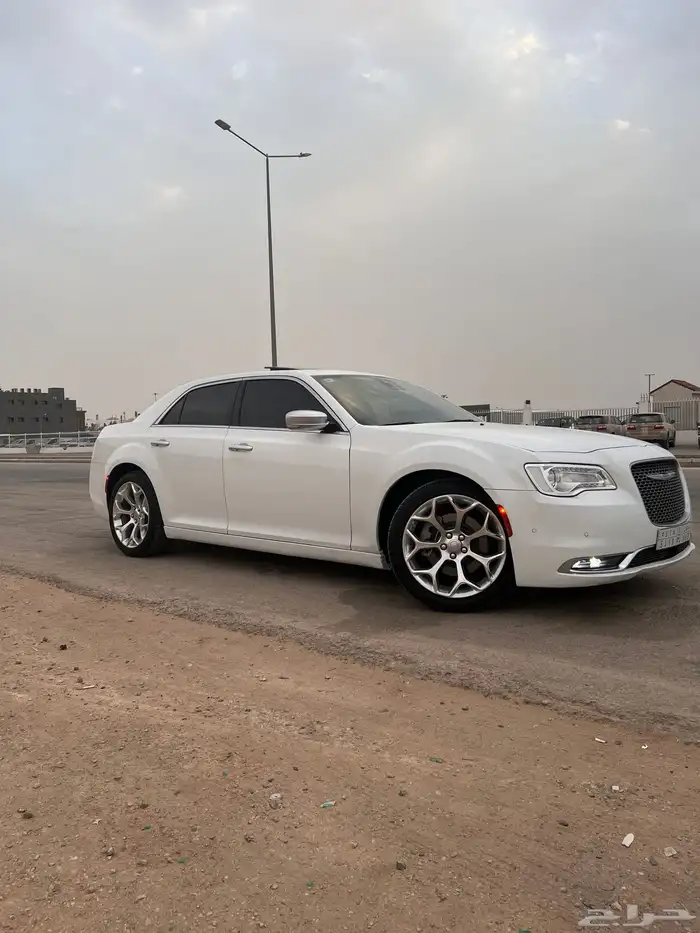 كرايسلر 2022 11