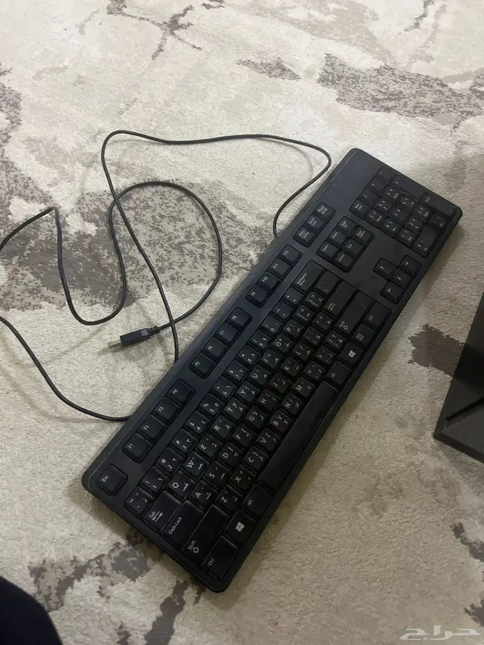 للبيع كمبيوتر مكتبي 1