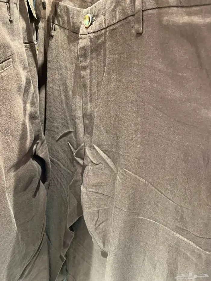 مجموعه قمصان من الكتان واحذيه جديده اصليه للبيع السريع 19