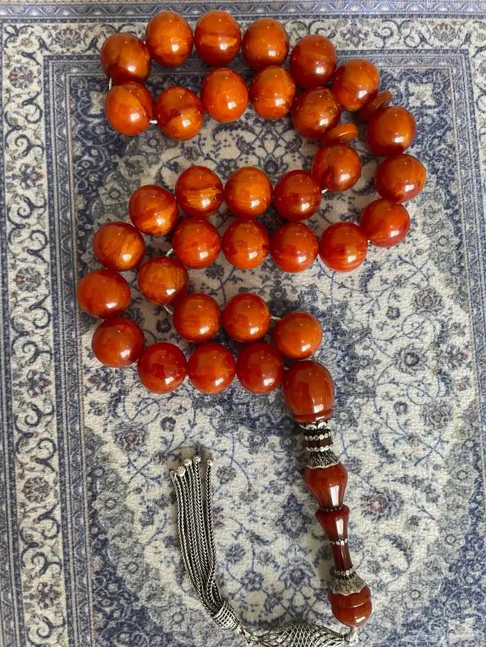 مسباح مسكي بشاهد منحوت بالفضة ( تم البيع ) 1