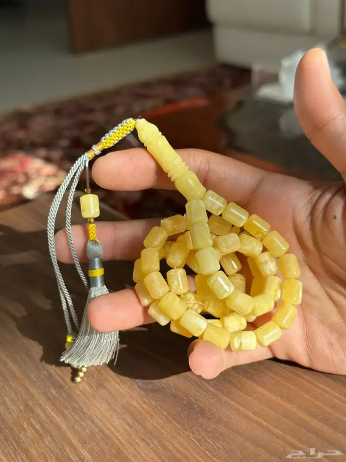 مسباح كهرمان 3