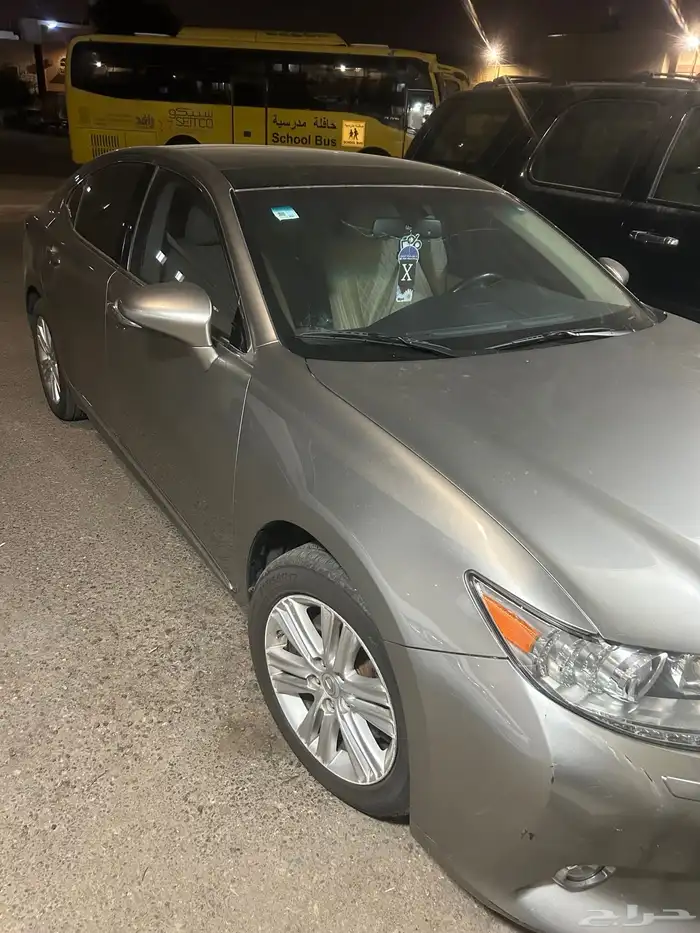للبيع لكزس 2015 ES350 1