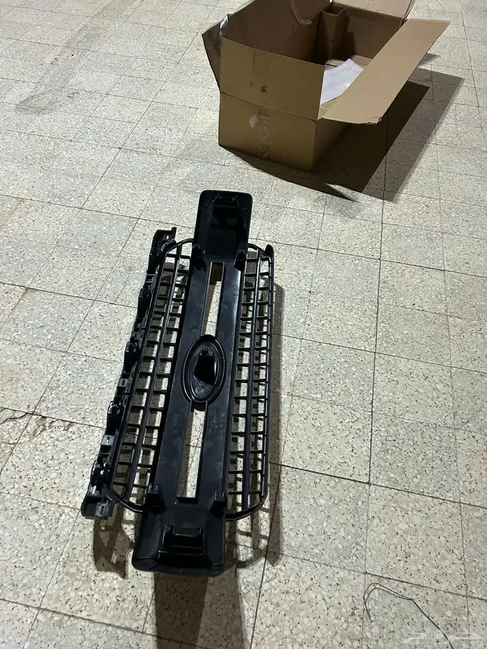 شبك صدام فورد F15 جديد وكاله 0