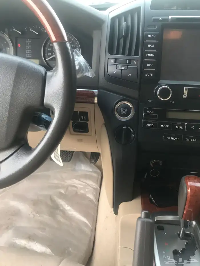 جيب GXR3 8 سلندر موديل 2014 30