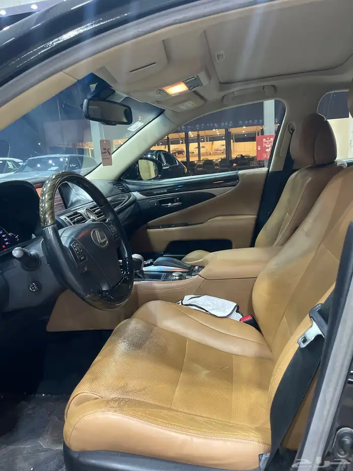 لكزس LS460 موديل 2013 7