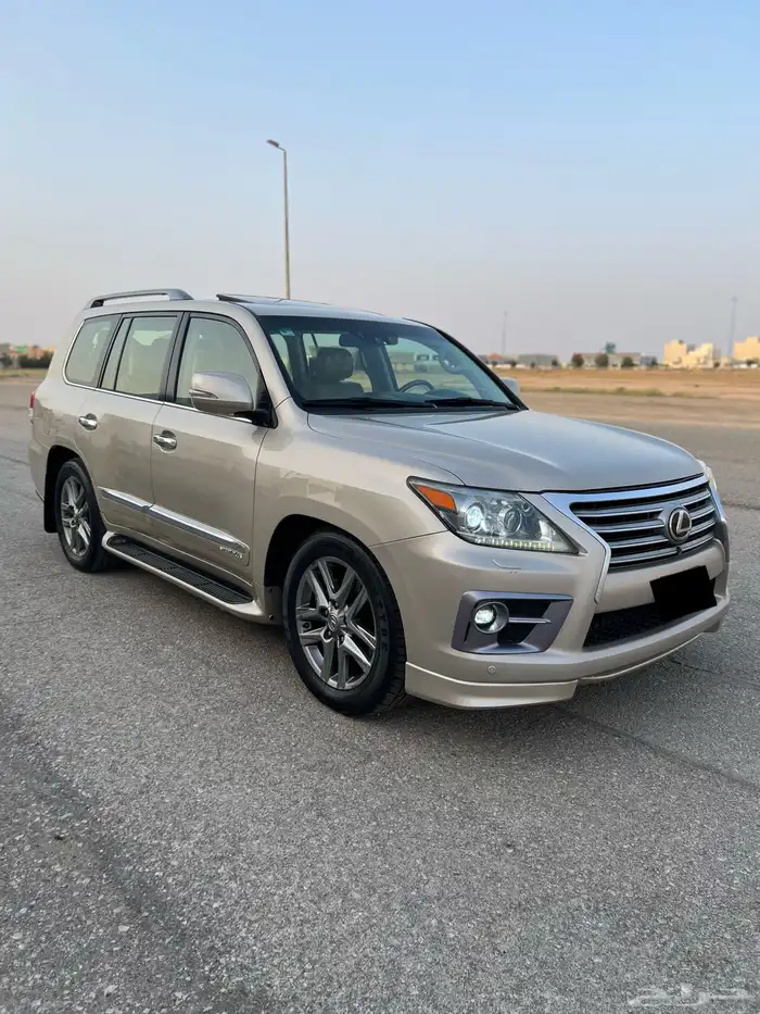 لكزس LX570 2014 بريمي 13