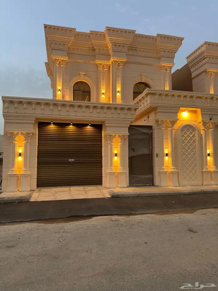 للبيع فيلا دورين وملحق في مخطط ولي العهد داخل حدود الحرمvip 1