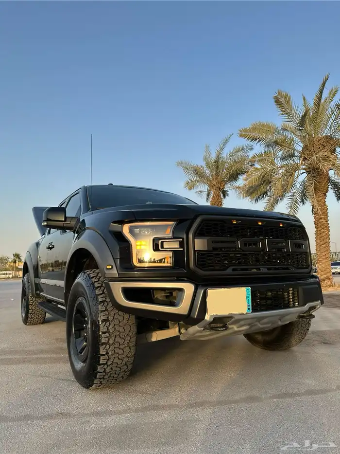 رابتر اسود نظيف فل كامل 2