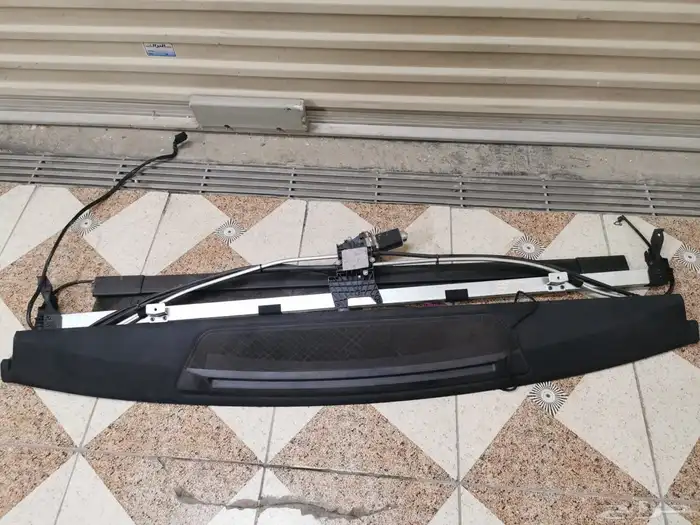 قطع غيار مرسدس فئة C 25