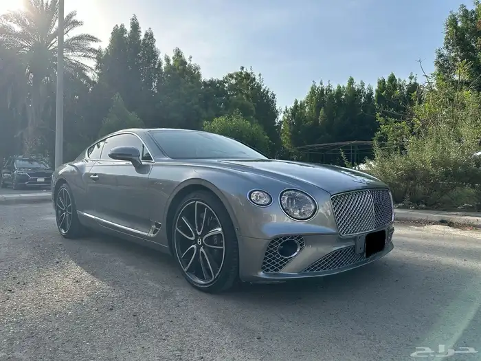 بنتلي GT ازور 2023 2