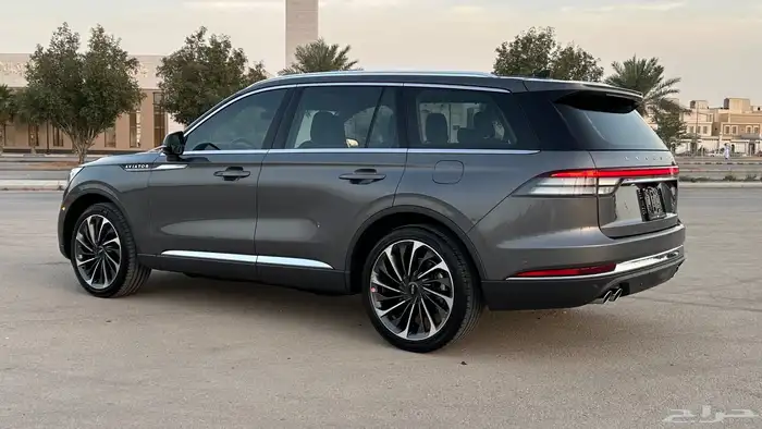 لنكون افياتور 2022 19
