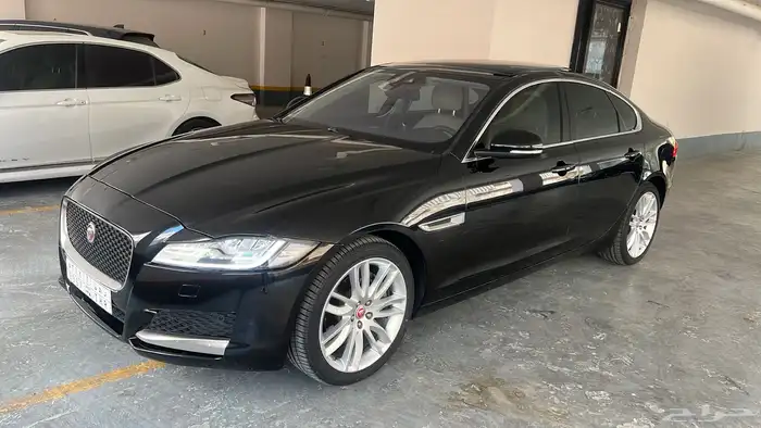 للبيع جاكور xf بحالة الوكاله 2018 0