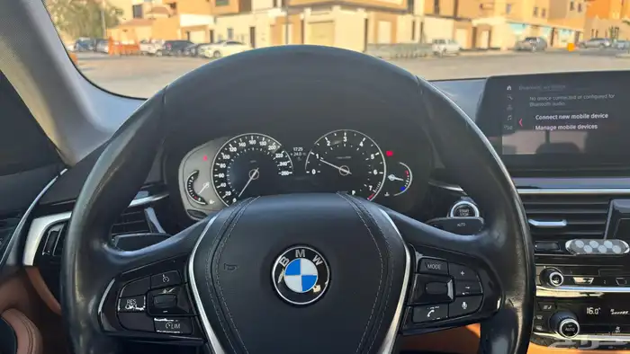بي ام دبليو 520i موديل 2018 10