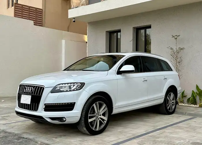 جيب أودي Q7 موديل 2014 فل كامل 1