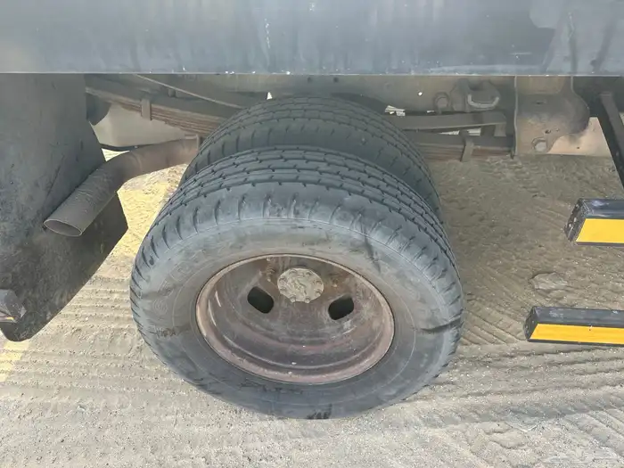 فورد F350 2013 - دبل - دبل تاير غماره 8 سلندر 8