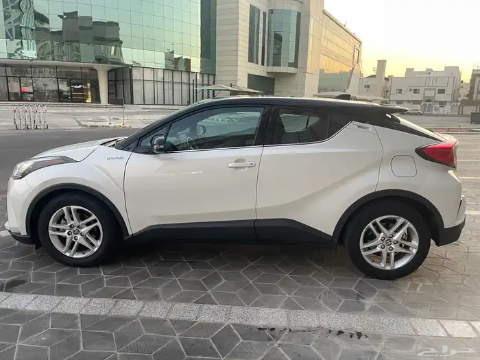 تويوتا CHR 2020 للتنازل بمقابل 13