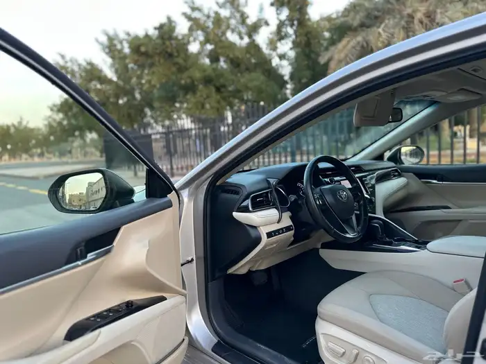 تويوتا كامري GLE موديل 2020 سعودي هايبرد فل 9