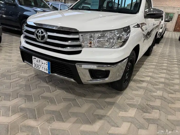 هايلوكس غماره GLX موديل 2022 غماره مخزنه 1